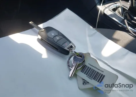 2018 Chevrolet Cruze Lt Auto from USA, damaged, VIN 3G1BE6SM1JS649774